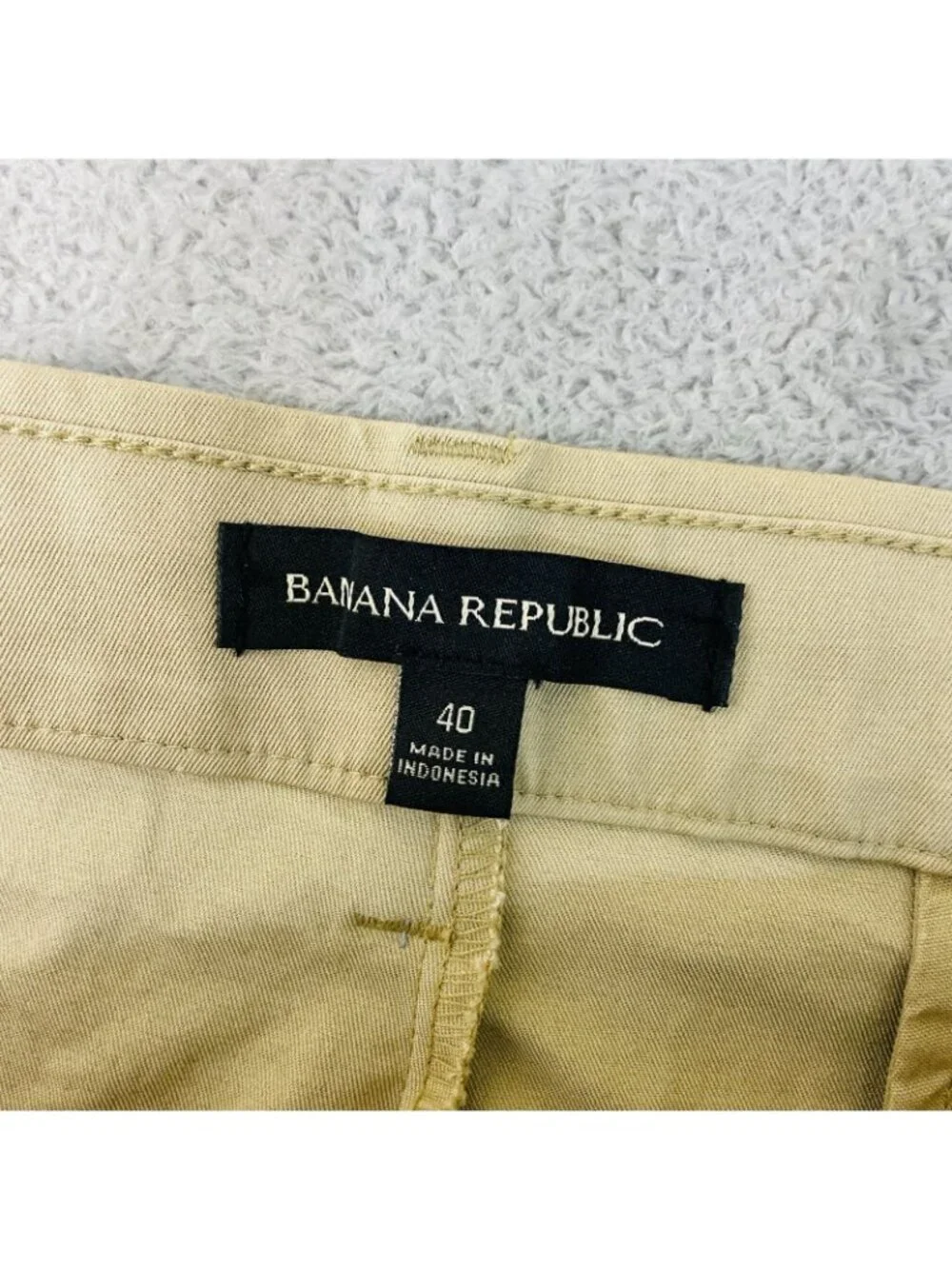 NWOT Banana Republic Men's 40 Khaki Flat Front Chino Shorts Cotton Blend